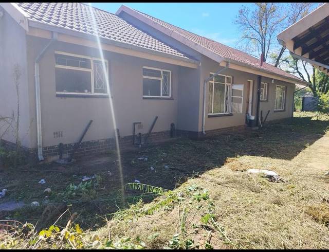 4 BEDROOM HOUSE FOR SALE IN KLIPRIVIER